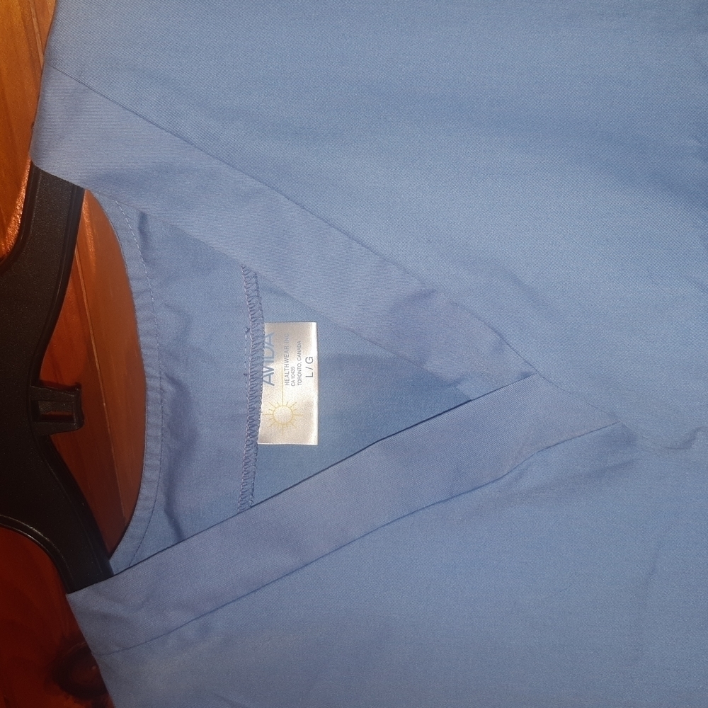 AVIDA Scrub Top 256 - Picture 6 of 6